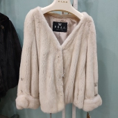 SP1934 潮流女装 米白V领 时尚