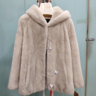 潮流女装 SP1814 时尚 浅米黄帽款