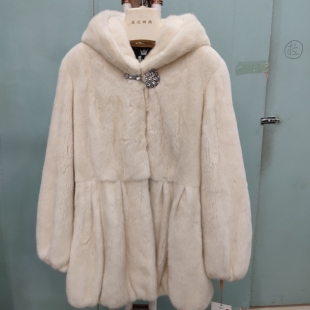 SP2019 潮流女装 米白帽款 时尚