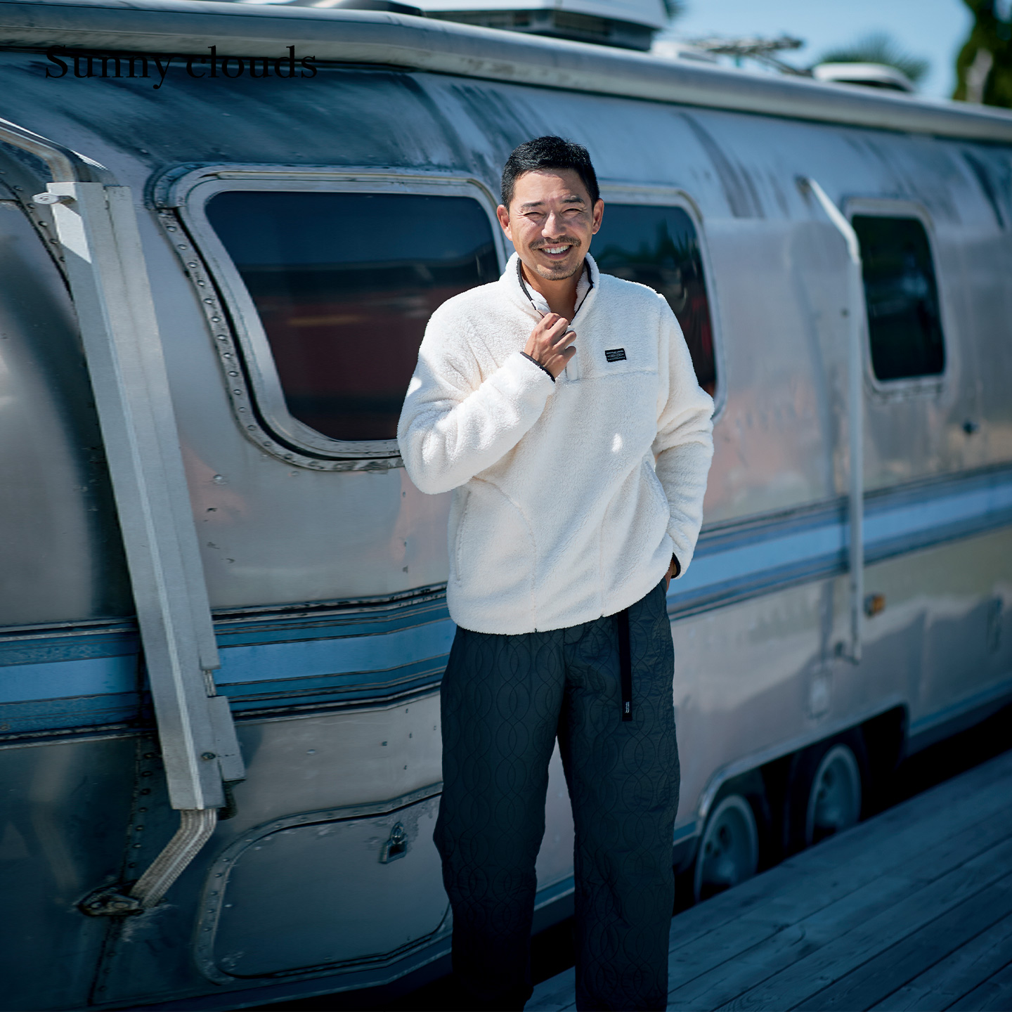 男式山系亨利领双面摇粒绒衫白色