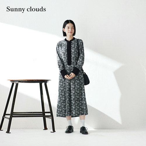 女式纯棉黑白花圃印花连衣裙
