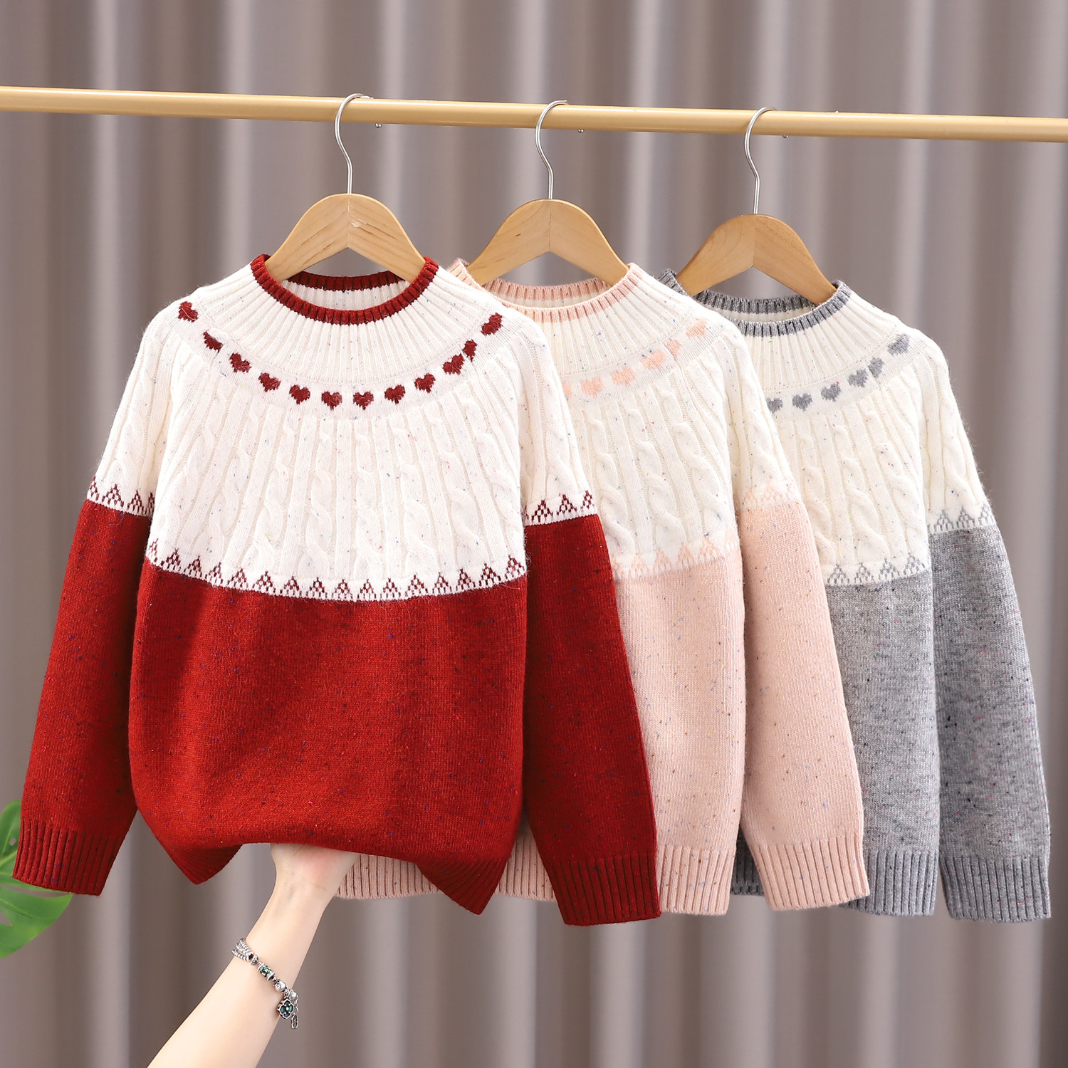 女童针织毛衣2025秋冬新款中领拼色上衣中大童女孩洋气圆领打底衫,童装/婴儿装/亲子装,毛衣/针织衫,淘宝优惠券,粉丝福利购,淘宝优惠卷