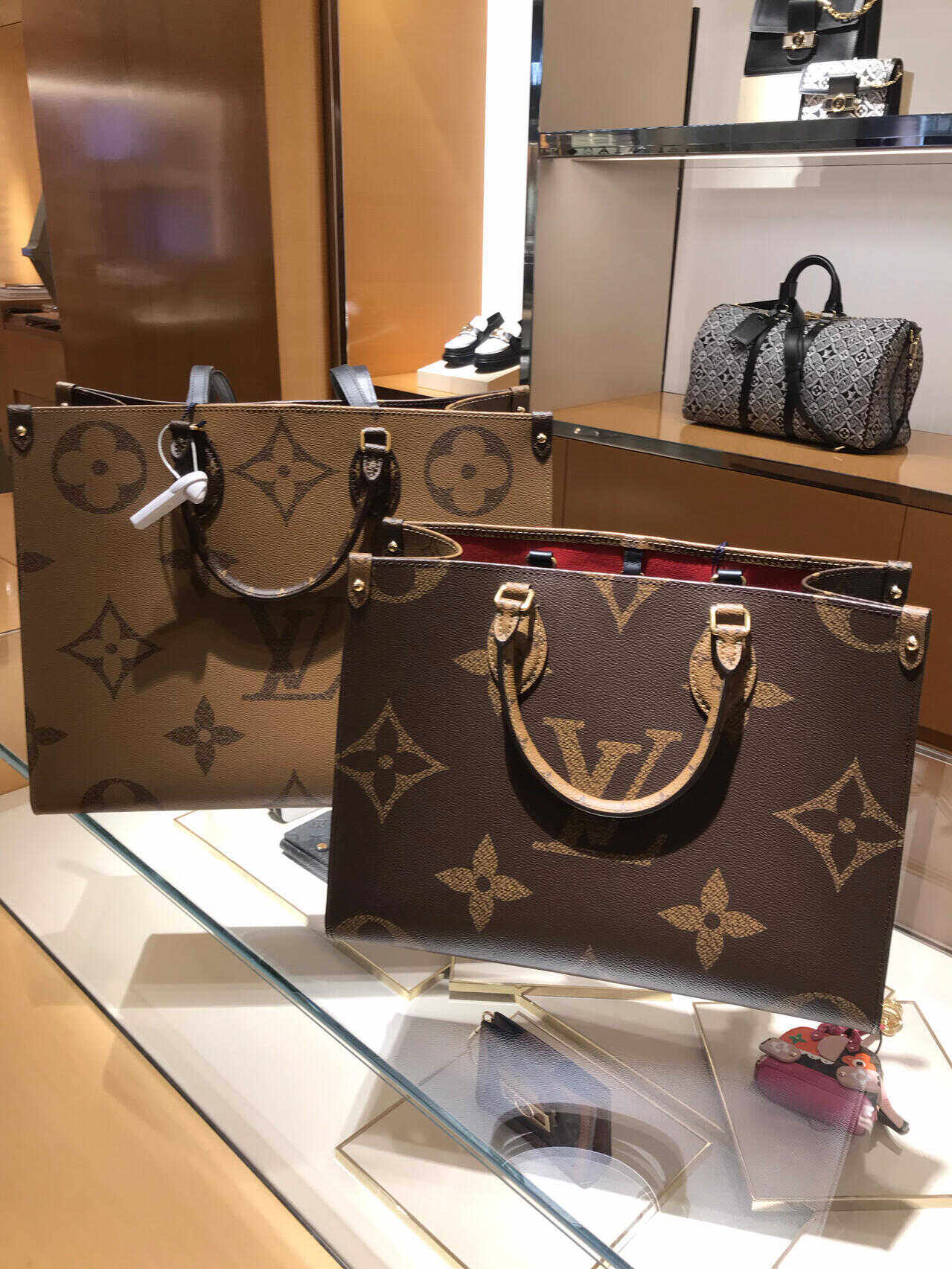 LV/女包新款ONTHEGO经典老花托特包单肩购物袋通勤手提电脑包丛林