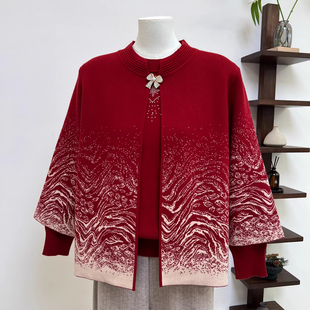 时尚休闲中老年毛衣两件套女奶奶开衫秋冬新款气质妈妈装针织套装