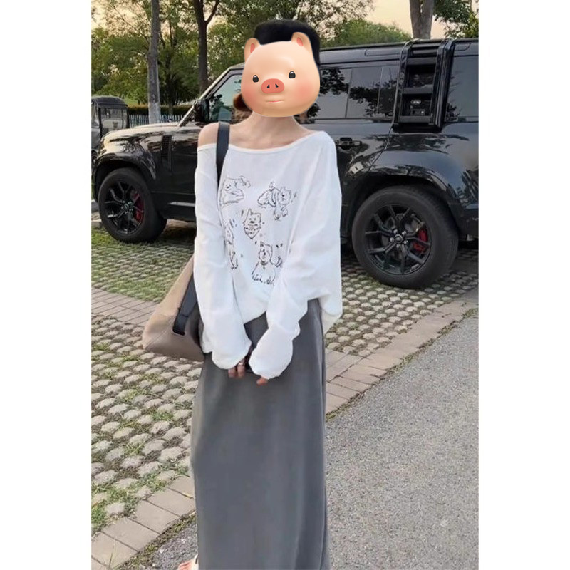 白色一字肩斜肩印花长袖T恤女夏季薄款外搭宽松露肩防晒罩衫上衣