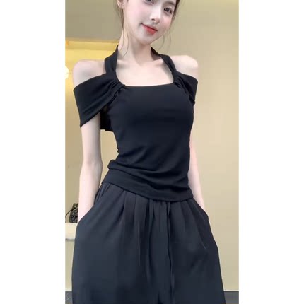 黑色挂脖短袖T恤女夏季修身纯欲辣妹露肩小众别致绝美甜辣小上衣