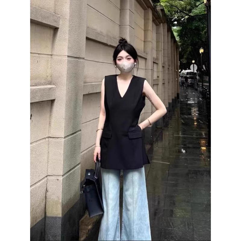 老钱风穿搭法式V领黑色中长款背心女夏季外穿收腰中长款无袖上衣