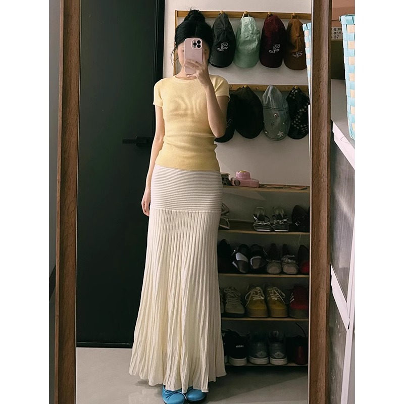 美式正肩黄色冰丝针织短袖T恤女夏季2025新款小个子修身短款上衣