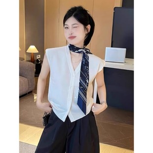小个子修身 法式 T恤女夏季 V领小飞袖 丝巾系带上衣 白色冰丝针织短袖