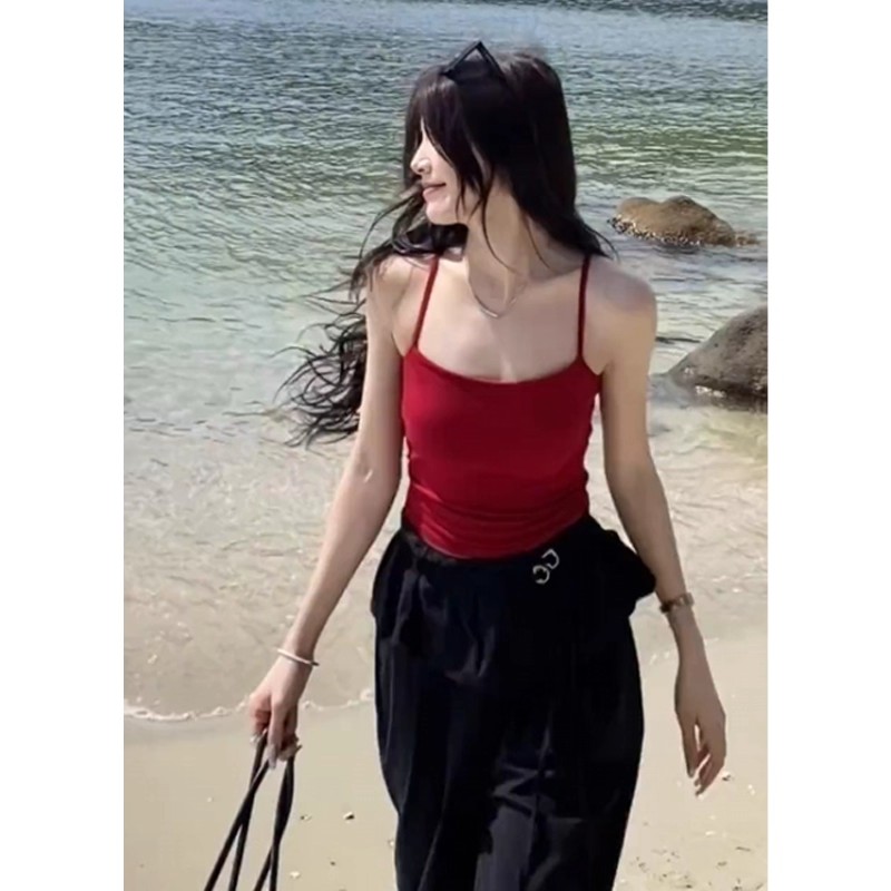 红色带胸垫吊带背心女夏外穿小个子修身辣妹短款无袖后背镂空上衣