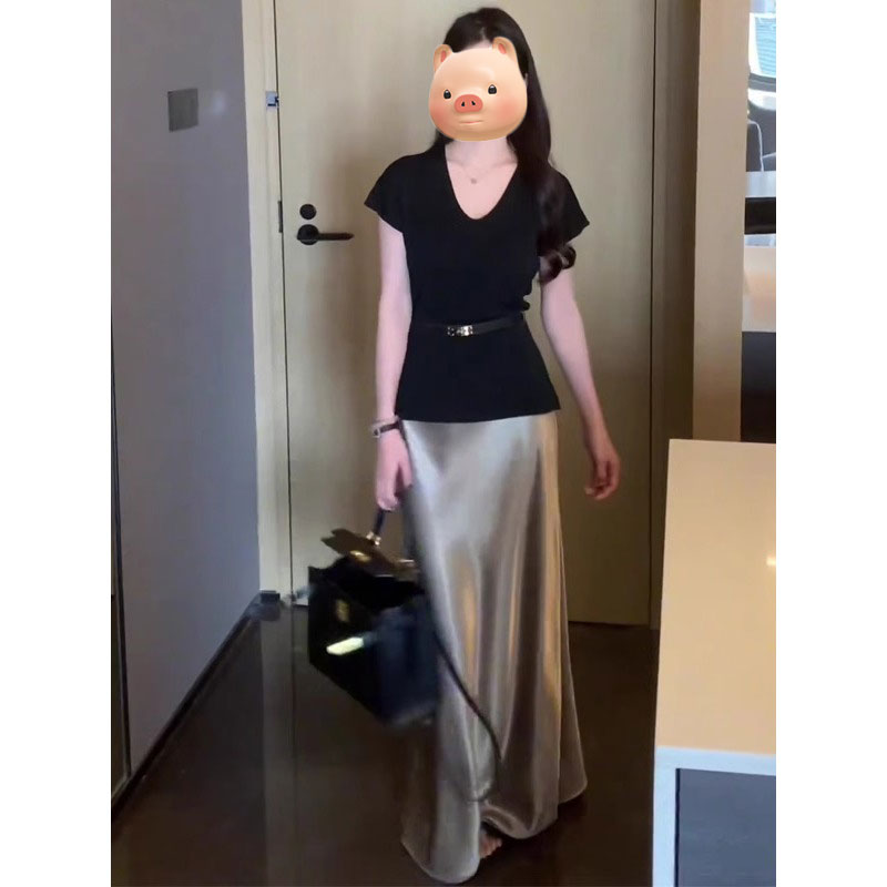 黑色V领正肩冰丝针织短袖T恤女夏季独特漂亮掐腰修身显瘦短款上衣