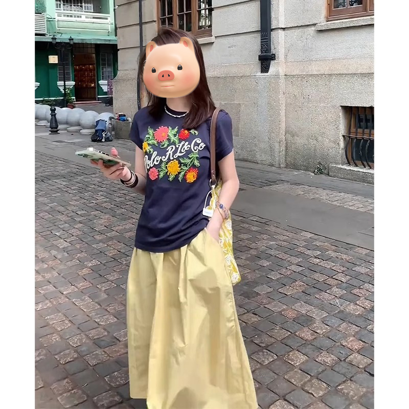 重工花朵刺绣正肩短袖t恤女2025新款夏季超好看独特漂亮掐腰上衣