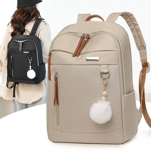 双肩包女新款旅游轻便通勤大容量