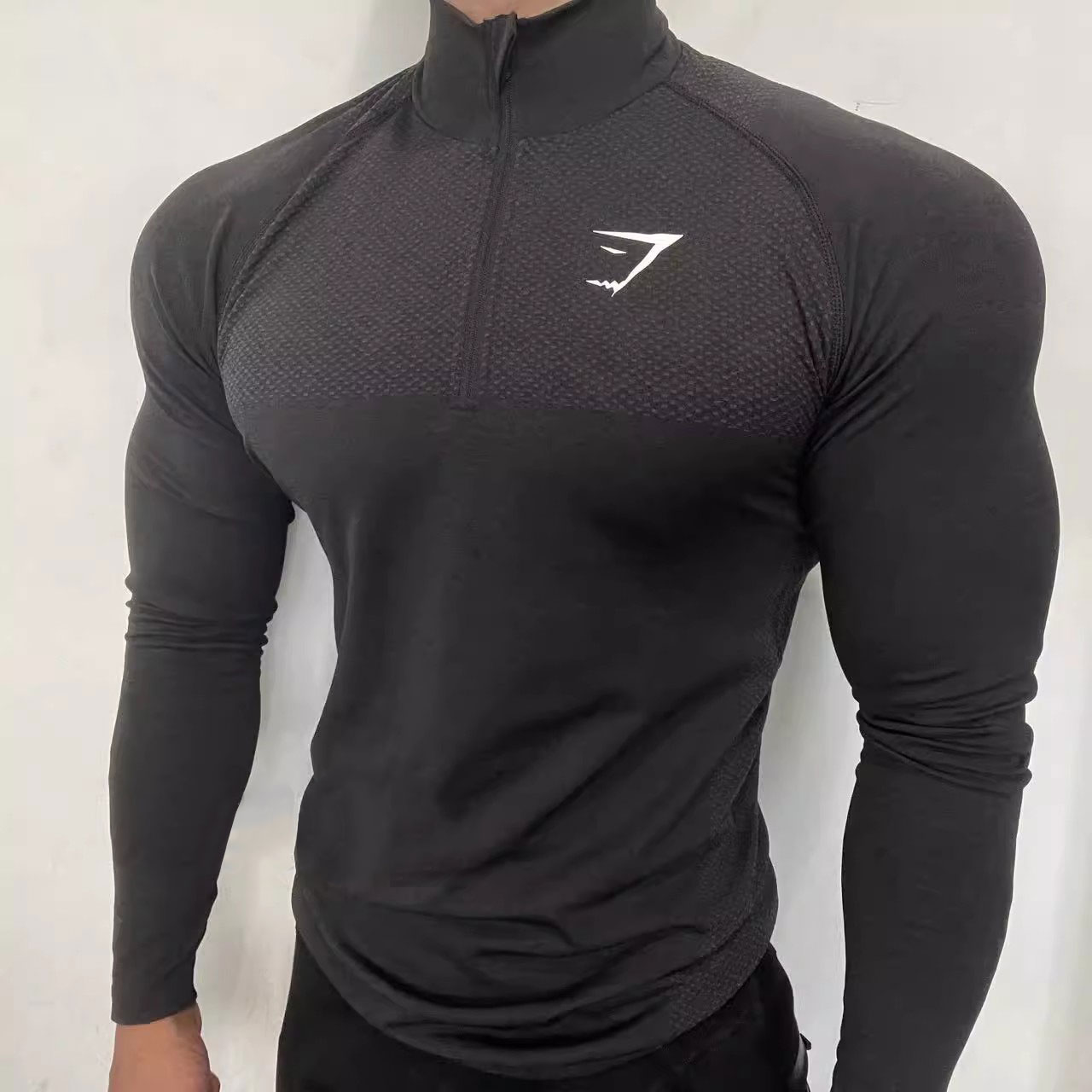外贸超帅英国Gymshark男士1/4拉链鲨鱼无缝vital修身速干弹力长袖