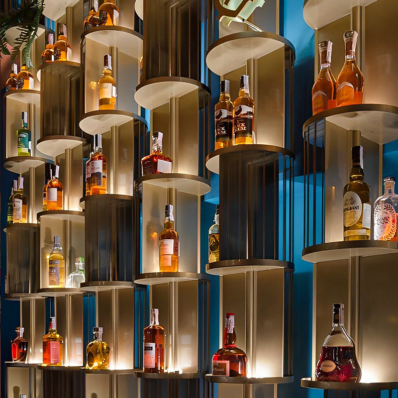 高档洋酒威士忌酒吧现代道具摆设软装饰品样板房间餐厅仿真白兰地
