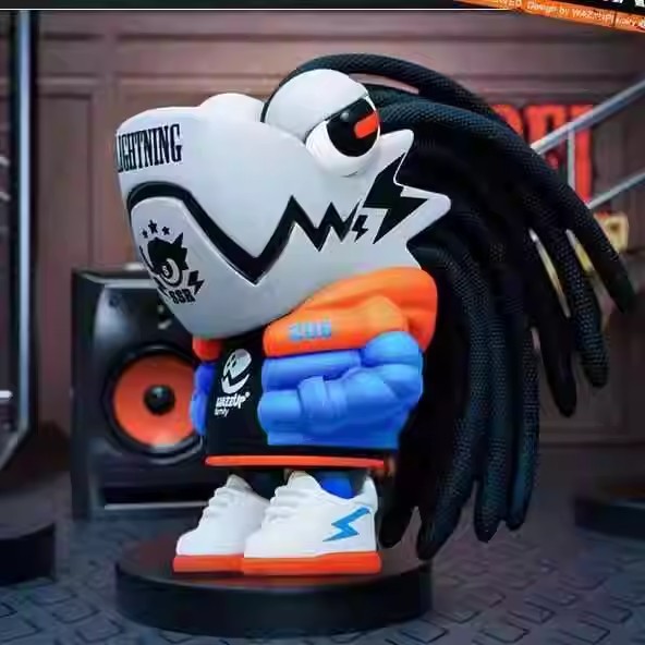 正版LAMTOYS变色龙六代黑牌盲盒手办摆件脏辫爆炸头公仔潮酷设计