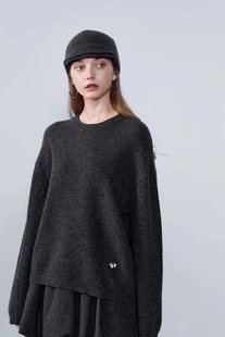 CJZP设计师品牌2025秋冬新款时尚百搭圆领山羊绒针织衫女