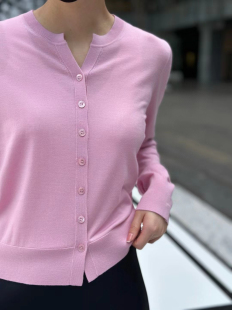 通勤款 匠心品质RIBBE～早春新款 100%美丽奴羊毛圆领休闲针织开衫