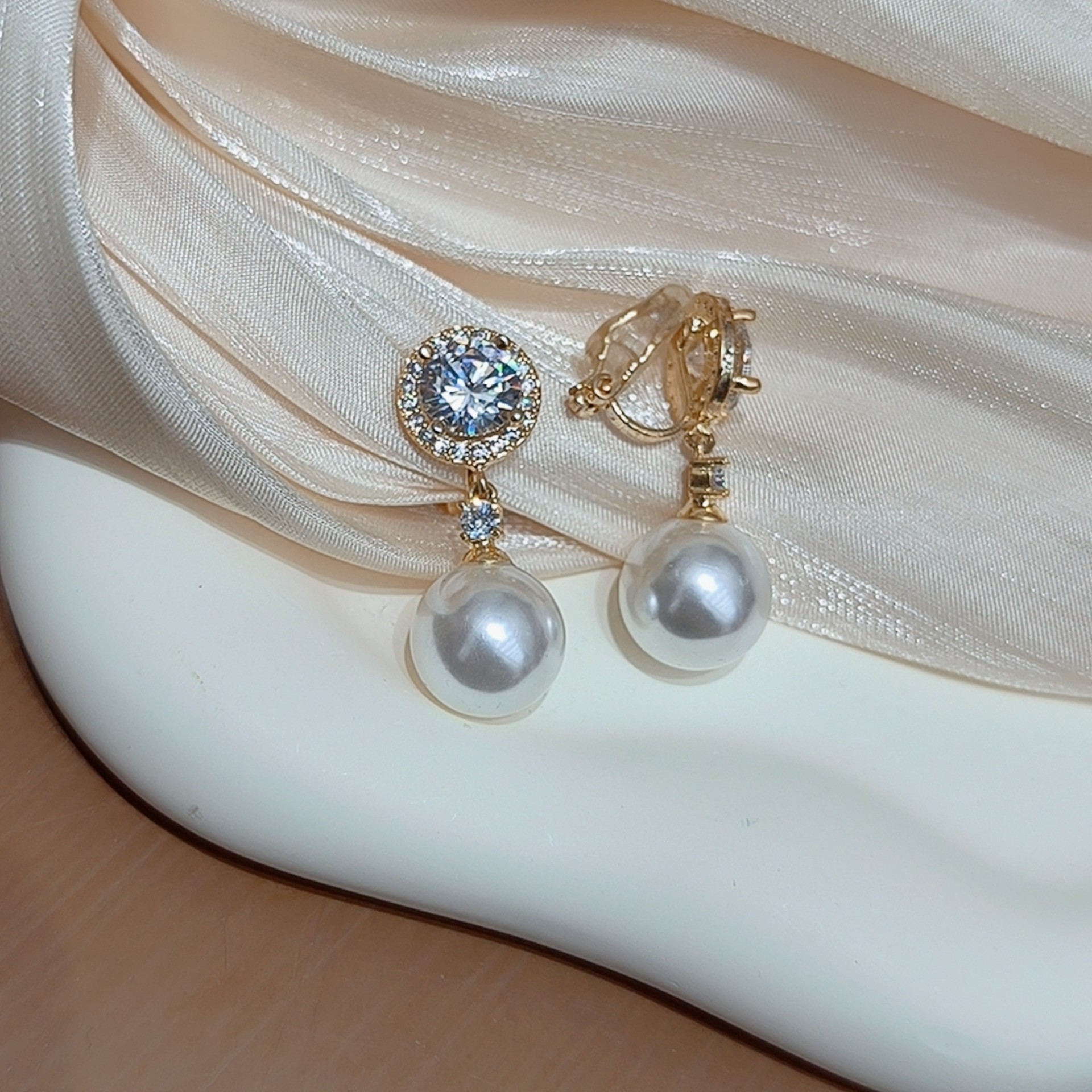 高级感轻奢圆形锆白珠流苏气质耳夹复古百搭无耳洞耳环免打孔耳钉,饰品/流行首饰/时尚饰品新,耳夹,淘宝优惠券,粉丝福利购,淘宝优惠卷