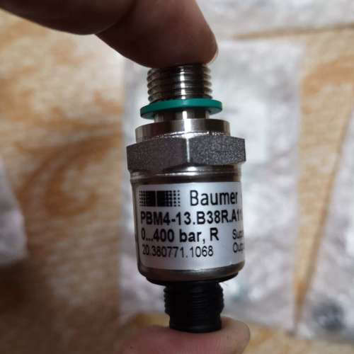堡盟PBM4-13.B29R.A215，.0260压力感测器变送器百冠吹瓶机60bar