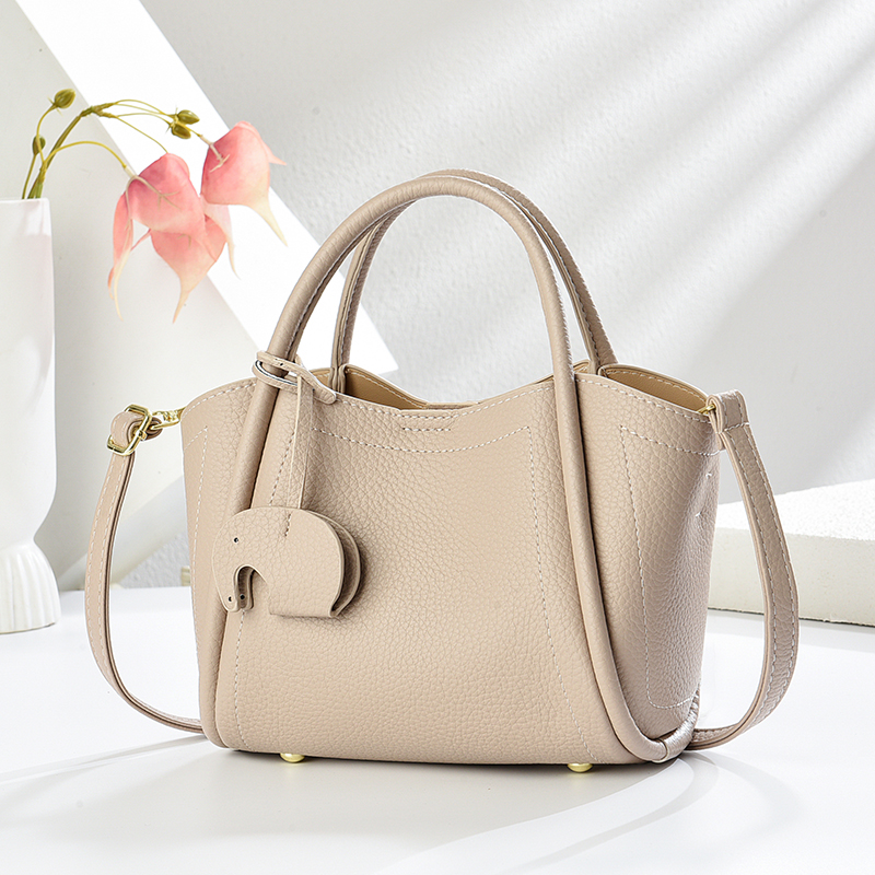 高级感时尚网红洋气菜篮子包女包