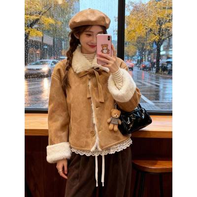 棕色麂皮绒外套女短款冬季新款洋气羊羔毛皮毛一体小个子毛绒上衣