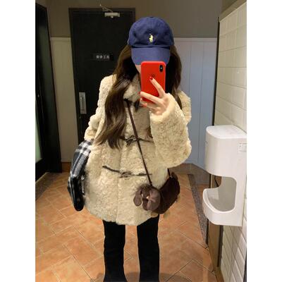 羊羔毛外套女秋冬新款宽松休闲高级皮毛一体独特牛角扣毛绒厚大衣