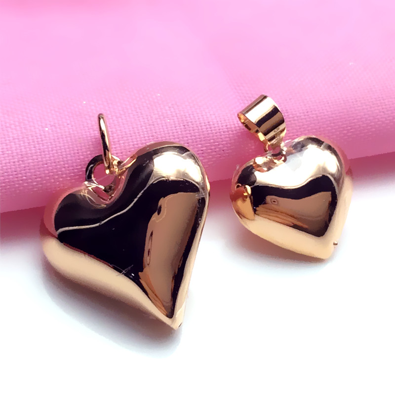 太太珠宝俄罗斯18k彩金玫瑰金3d立体桃心吊坠简约大气14k紫金项链