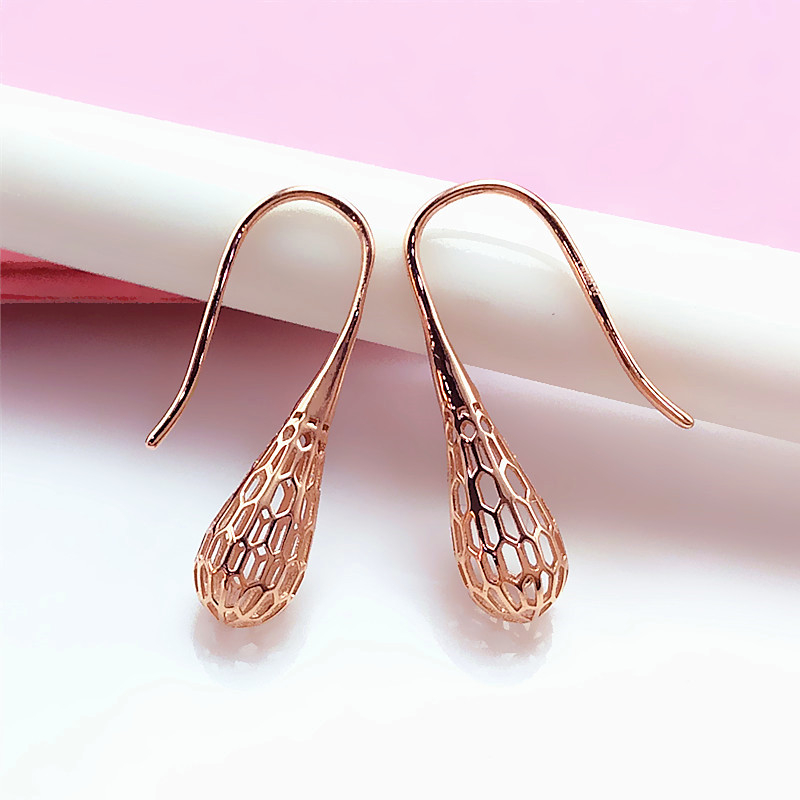 14K玫瑰金镂空水滴耳钩