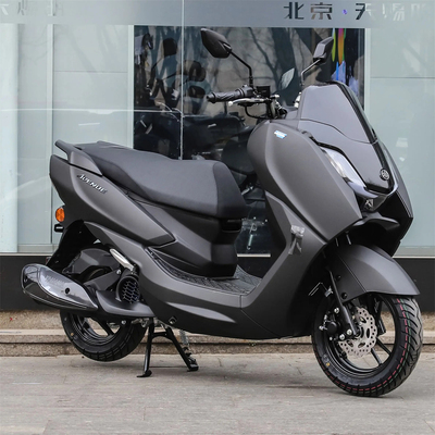 雅马哈兴鹰125CC踏板车摩托车