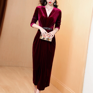 秋冬丝绒旗袍裙子女2025新款女装高端气质结婚妈妈礼服长款连衣裙