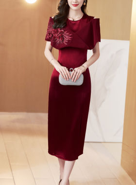 红色三醋酸礼服连衣裙女2026夏季新款高级感设计新娘结婚宴会旗袍