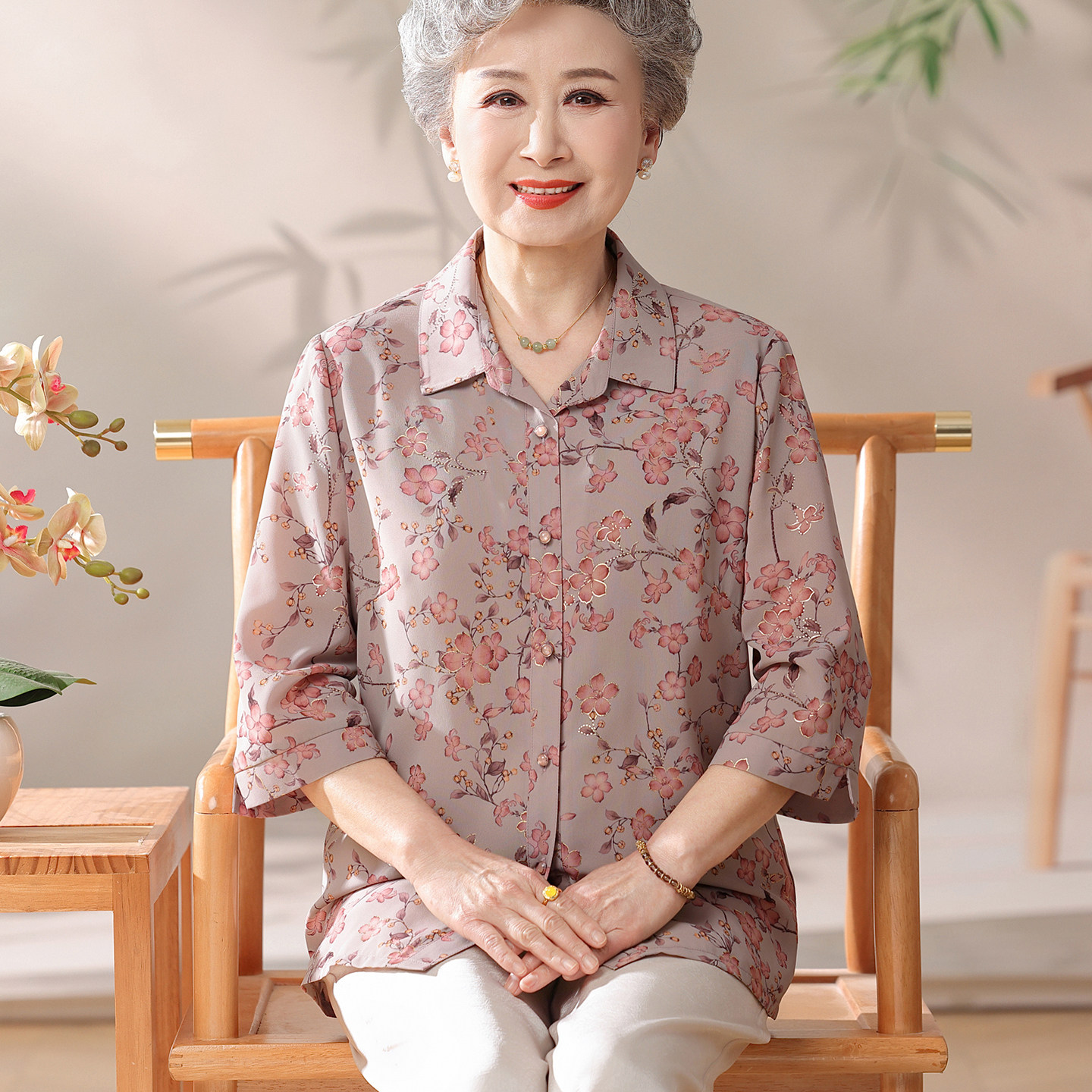 中老年女装真丝衬衫妈妈装夏装翻领刺绣花卉七分袖上衣70岁奶奶装