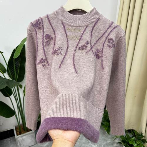 妈妈冬装洋气加绒加厚半高领打底衫一体绒中老年人女婆婆保暖毛衣