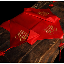 Sophie abixiu's headdress is covered with a phoenix crown and a sunset cap. The wedding cap is embroidered with tassel. Chinese style red cap girl