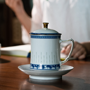 景德镇茶杯茶水分离陶瓷杯子带盖带碟瓷器青花玲珑过滤泡茶会议杯