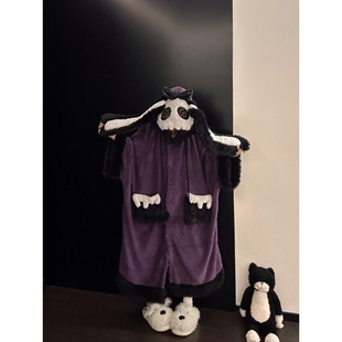 日系卡通连帽珊瑚绒睡袍冬季女新款加厚保暖中长款可外穿居家睡衣