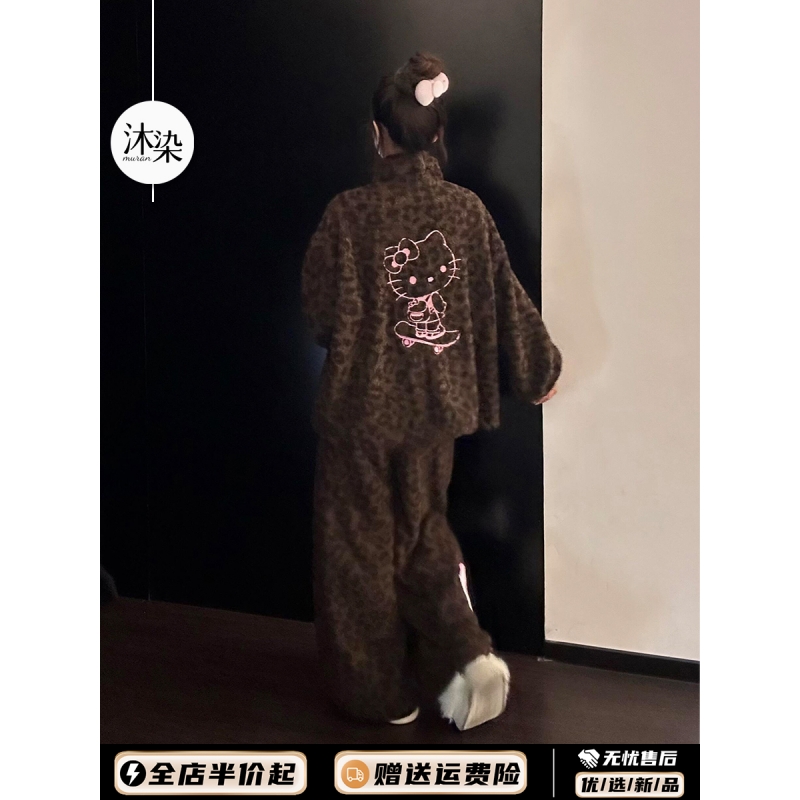 女士豹纹滑板Kitty珊瑚绒睡衣女