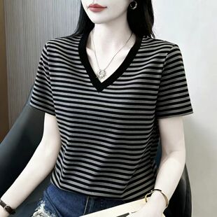 新款韩版短袖女T恤打底衫V领女装印花通勤时尚大码修身百搭上衣