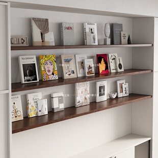 胡桃木色实木一字隔板书架悬空客厅收纳长条板层板壁挂墙上置物架