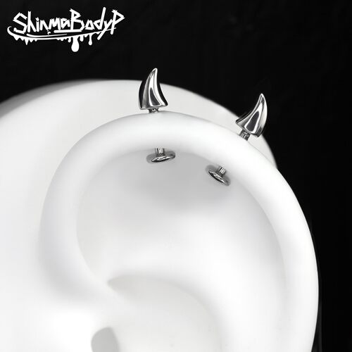ShinmaF-136钛合金恶魔角耳钉