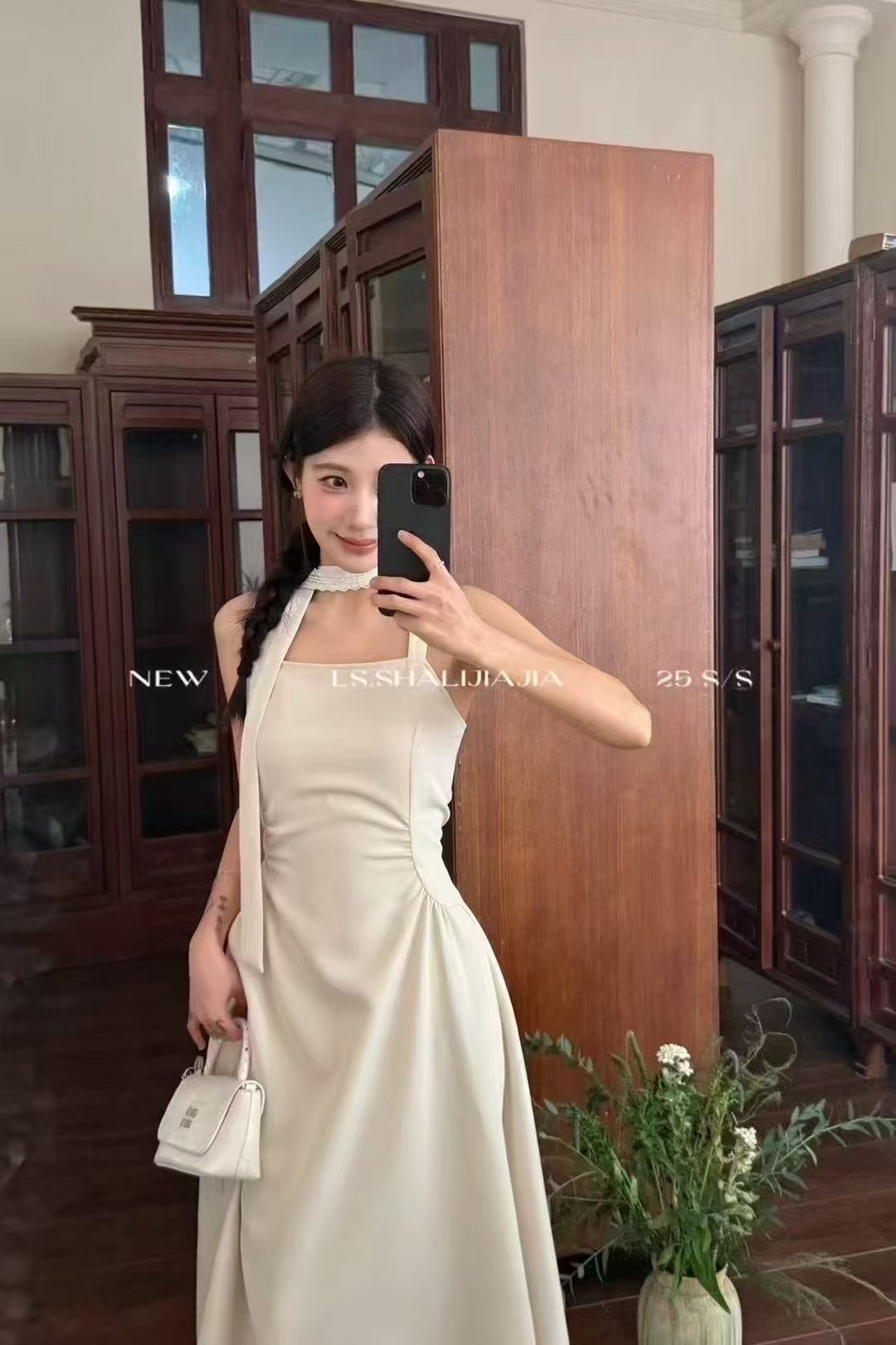法式吊带连衣裙子女夏季新款小个子高级感收腰显瘦长裙图片
