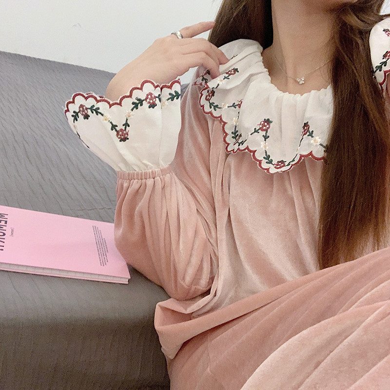 睡衣女春秋冬季金丝绒长袖少女公主风纯色绣花甜美中长睡裙家居服