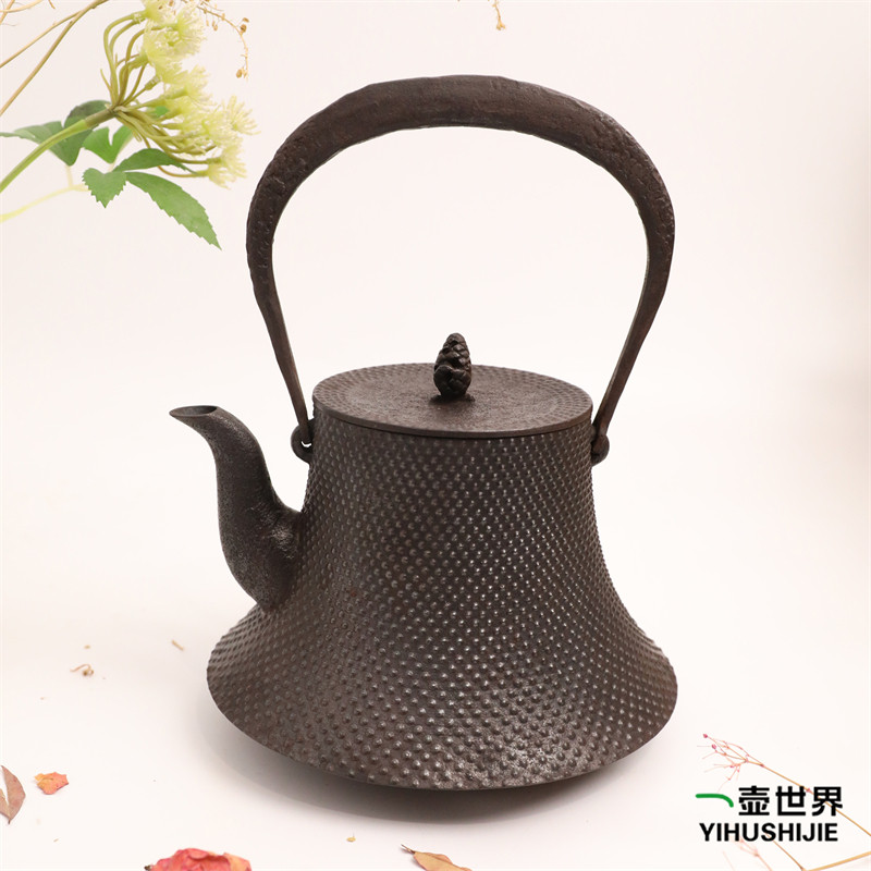日本铁壶（大）1.2L  南部铁器 手工无涂层铸铁雕刻烧水壶 现货