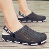 Модные тапочки в стиле Crocs на платформе, пляжные ультрамягкие дышащие мюли, увеличивают рост на 2022 см, мягкая подошва, подходят для носки на улице