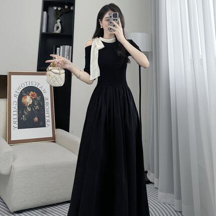 法式黑色长裙连衣裙高级感女2026夏季新款气质收腰小黑裙礼服裙子