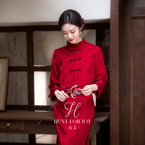 红色订婚礼服新中式套装