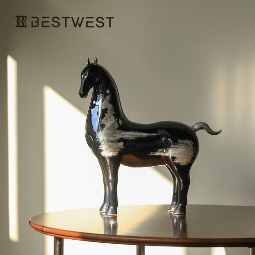 高级感陶瓷唐马摆件玄关客厅家居