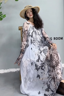 2025夏季真丝印花连衣裙100%桑蚕丝长裙大码女装水墨画度假风长裙