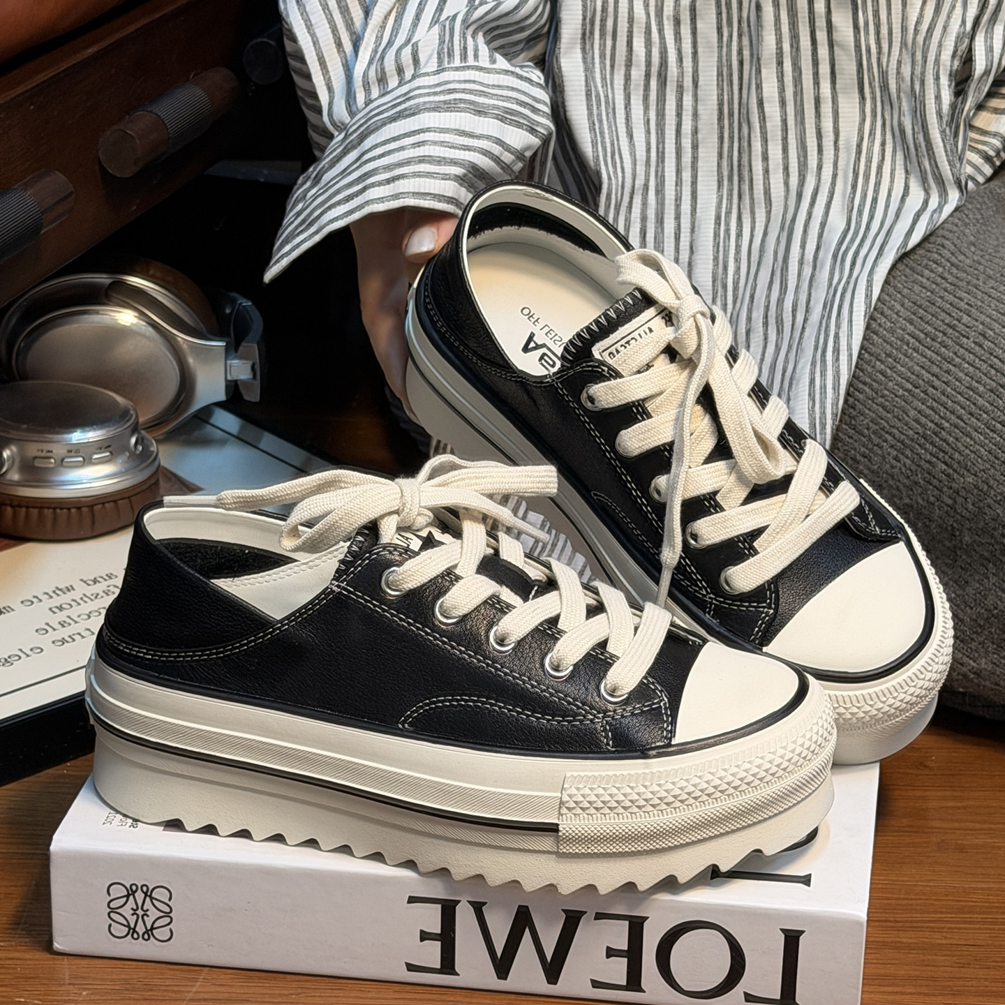 欧货真皮系带厚底小白鞋女2026春季新款百搭圆头平底运动休闲板鞋,女鞋,休闲板鞋,淘宝优惠券,粉丝福利购,淘宝优惠卷